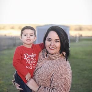 Meet your Posher, Caitlin